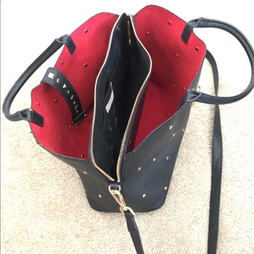 H&M woman’s purse